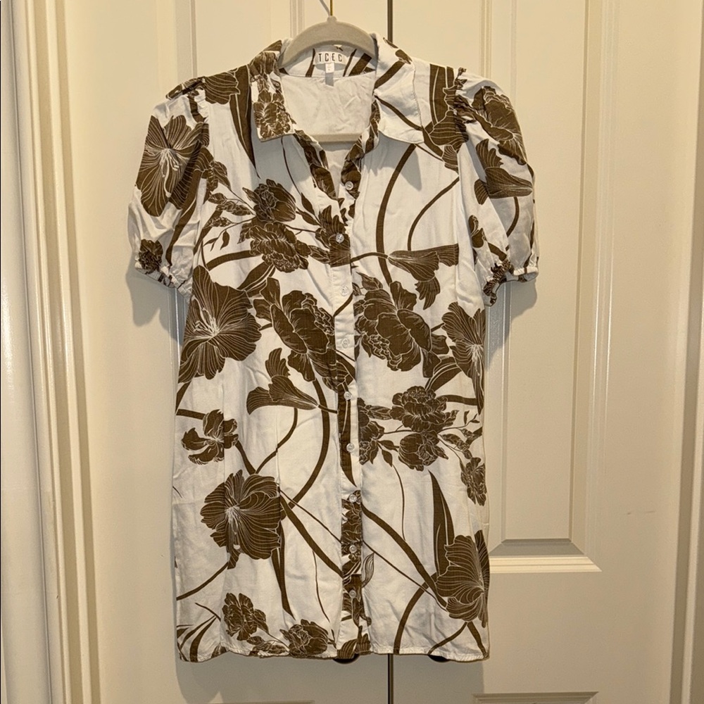 TCEC Brown Floral Button-Up Shirt